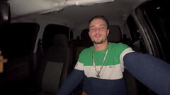 Erick Diaz Comendo Cliente Novinho Thumb