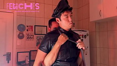 COURO - oriental dominador &eacute_ venerado por barbudo Thumb