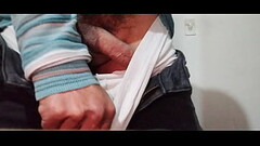 Llegu&eacute_ de trabajar y se me puso bien dura Thumb