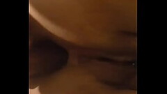 Le gusta anal, se mete un juguete por el culo Thumb