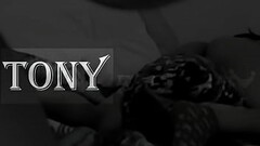 Me equivoqu&eacute_ de hoyo, confund&iacute_ a mi novia con su amiga y me la cog&iacute_ mientras tomaba una ciesta..  Todo iba bien hasta que mi novia lleg&oacute_ y toc&oacute_ la puerta, pero ya le habia dejado el agujero escurriendo de cremita. Thumb