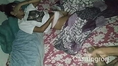 Flagrei minha enteada se masturbando para dormir,fudi a bucetinha inocente dela sem camisinha e gozei ... Thumb