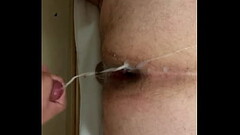 Eu tomando no cu gostoso at&eacute_ levar uma leitada em cima da minha bunda Thumb
