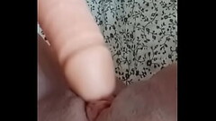 Se divertindo com brinquedo Thumb
