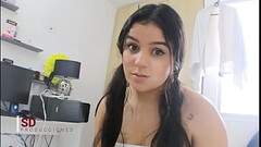 ME FOLLO A MI HIJASTRA A CAMBIO DE DEJARLA IR A UNA FIESTA CON SU NOVIO Thumb