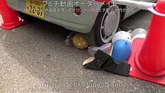Crushing when car tires step on color cones, balloons, or plastic bottles Thumb