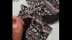 Masturbation avec petit maillot Thumb