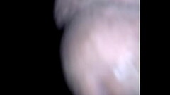 Bite tirant une charge de sperme matinal Thumb