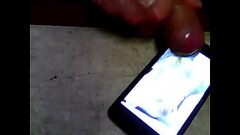 M&oacute_nica quiere su tributo Thumb