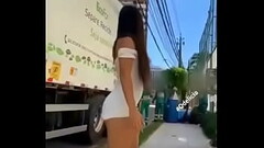 M&iacute_ mujer se exhibe Thumb