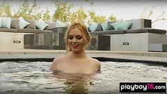 Classy all natural blondie Bailey Rayne teasing in the pool Thumb