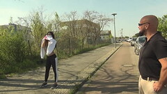 Notgeiler h&auml_sslicher alter Typ fickt junge 18j&auml_hres Teen f&uuml_r Instgram Fame Thumb