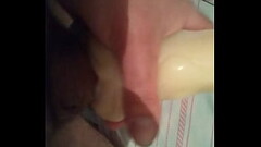 Eu me masturbando com buceta de brinquedo Thumb