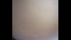 S&oacute_ na bucetinha. Amigo reconheceu a safada e mandou v&iacute_deo comendo ela Thumb