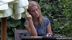 Hung stud fucks his young wife Thumb