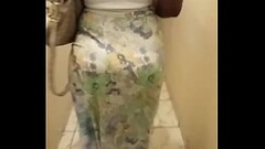 GP n&atilde_o deixou filmar o programa mas gravei escondido indo pro quarto a Raba gigante dela. Thumb