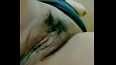 creamy fingers Thumb